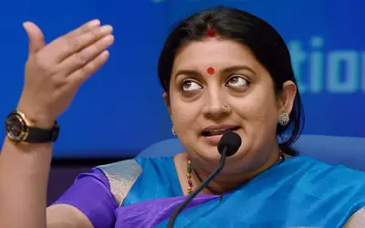 स्मृति ईरानी ने दिखाया मीडिया को आइना !