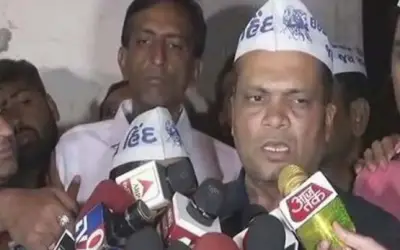 हार्दिक के करीबी दिनेश बामनिया ने छोड़ा हाथ का साथ 