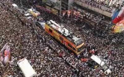 सुप्रीम कोर्ट ने सीबीआई को सौंपी करूर भगदड़ हादसे की जांच