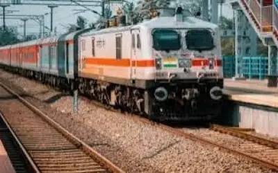11.40 लाख कर्मचारियों को मिलेगा लाभ, हर कर्मचारी को अधिकतम 17,951 रुपये का बोनस