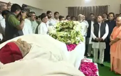 आज होगा मुलायम सिंह का अंतिम संस्कार