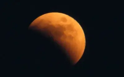 पांच जून को लगेगा अगला चंद्रग्रहण