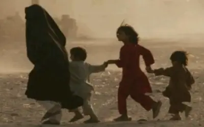 बांग्लादेश में एक करोड़ नौ लाख बच्चों पर जलवायु की मार