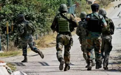 जम्मू कश्मीर में सुरक्षाबलों ने एक अज्ञात आतंकी को किया ढेर