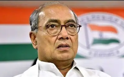 हिंदूवादी संगठनों की शिकायत पर दिग्विजय सिंह के खिलाफ एफआईआर दर्ज