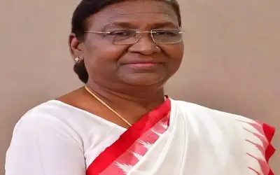 सूरीनाम और सर्बिया के लिए रवाना हुईं राष्ट्रपति द्रौपदी मुर्मू