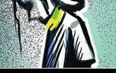 एक साल तक बलात्कार के आरोपी के नहीं पकड़े जाने से पीड़िता फांसी पर लटकी
