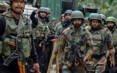 जम्मू-कश्मीर में लश्कर के चार आतंकवादी गिरफ्तार