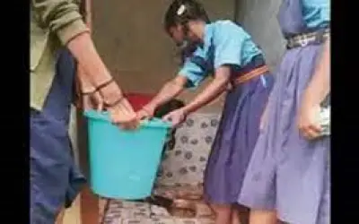 बच्चों से सरकारी स्कूल में शौचालय साफ कराने के आरोप में प्रधानाध्यापिका गिरफ्तार