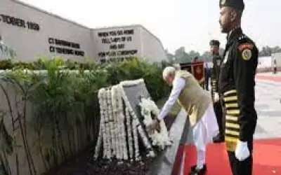 सेवा के प्रति पुलिसकर्मियों की अटूट प्रतिबद्धता वीरता की सच्ची भावना का प्रतीक : पीएम मोदी