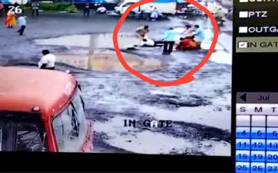 बुजुर्ग दंपत्ति के साथ एसटी ड्राइवर और कंडक्टर ने की मारपीट