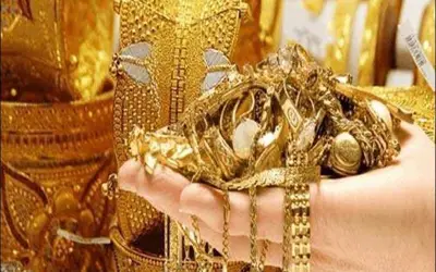 सोने के दाम में आई फिर गिरावट