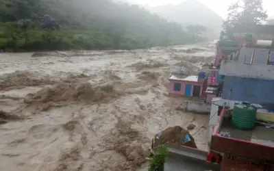 झोपड़ी पर रिटेनिंग दीवार गिरने से उत्तराखंड में पांच की मौत