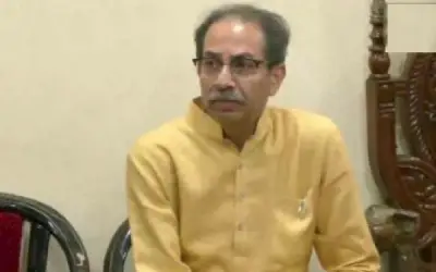 जनता की लड़ाई के लिए दिया मैंने इस्तीफा दिया : उद्धव ठाकरे