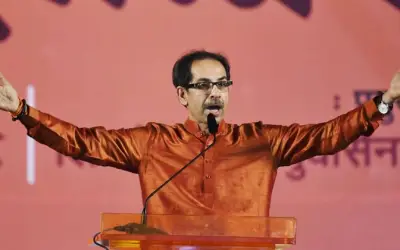 50-50 फार्मूले पर शिवसेना नहीं झुकेगी : उद्धव