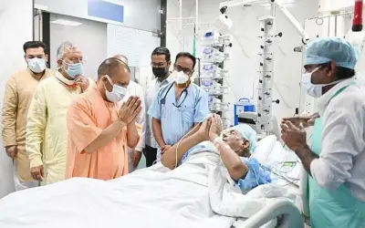कल्याण सिंह की तबियत फिर बिगड़ी, सीएम योगी ने की मुलाक़ात