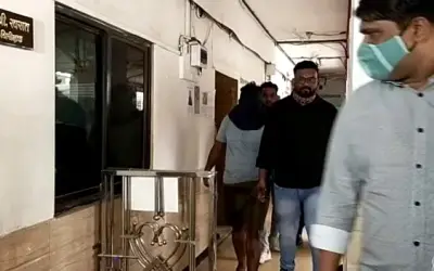 Gang making fake vaccination certificate busted-in24news