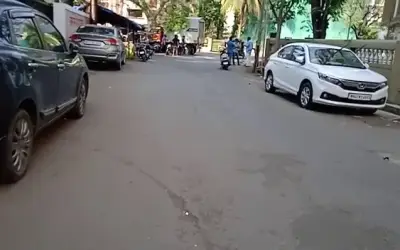 बीएमसी चुनाव से पहले चारकोप में No Road No Vote