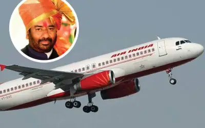 एयर इंडिया के कर्मचारी से बदतमीज़ी के बाद भी माफ़ी मांगने को तैयार नहीं शिवसेना सांसद 