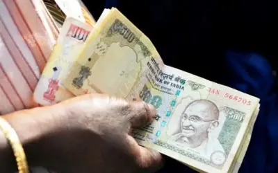 पुराने नोट जमा करने वालो को सुप्रीम कोर्ट से राहत 